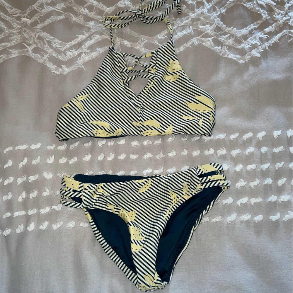 ONeill girls bathing suit size 10